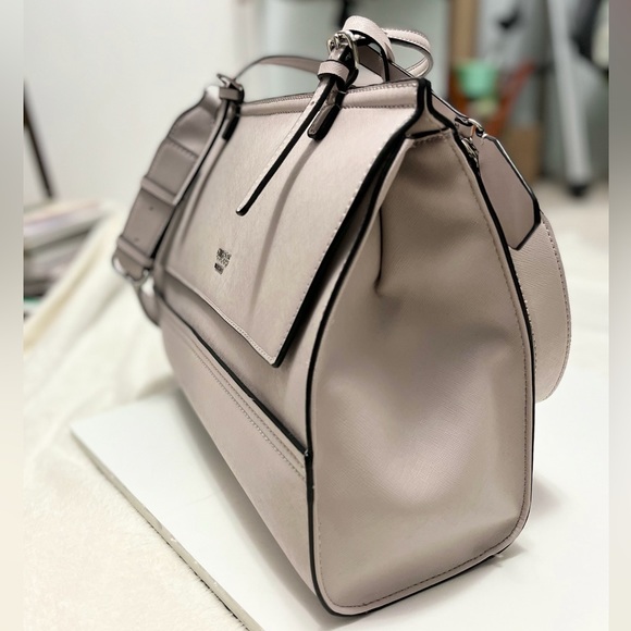 Guess dusty rose handbag - Picture 7 of 7